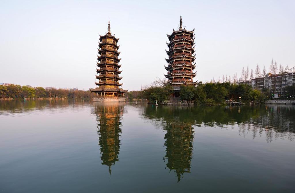 Guilin Sky Palace Hotel Ngoại thất bức ảnh